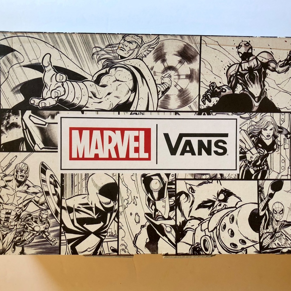 Vans Marvel Limited Edition Sk8 Hi Deadpool - Picture 7 of 7